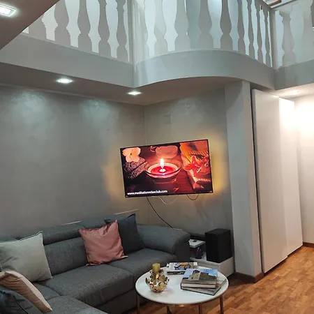 In Aulla * بونتيديرا